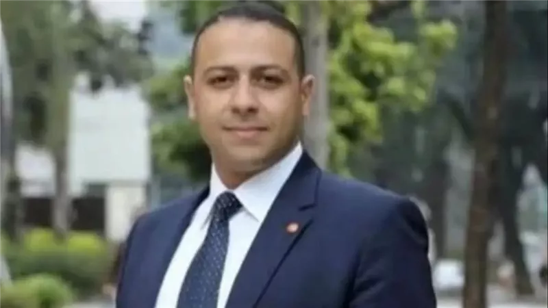 وزير العمل ينعي العقيد محمد يحيى جاد أمين رئاسة الجمهورية..