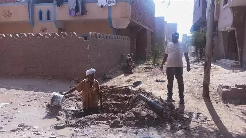 محافظ الإسماعيلية يتابع إنهاء عطل مياه «الكيلو 2» وإعادة الخدمة لطبيعتها