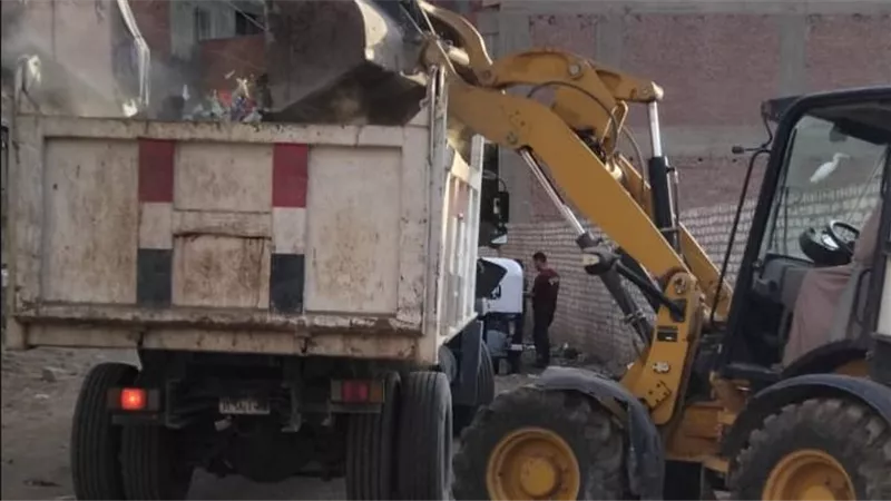 رفع 70 طن مخلفات.. حملة نظافة موسعة في أبنوب بأسيوط لتحسين الخدمات