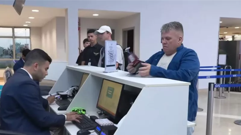 «خط جوي مباشر جديد».. انطلاق أولى الرحلات الجوية المباشرة بين العلمين وموسكو