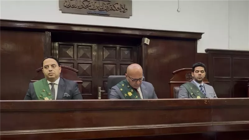 بعد القائها من شرفة منزلها.. الاعدام لـ 4 متهمين بانهاء حياة محامية بالدقهلية