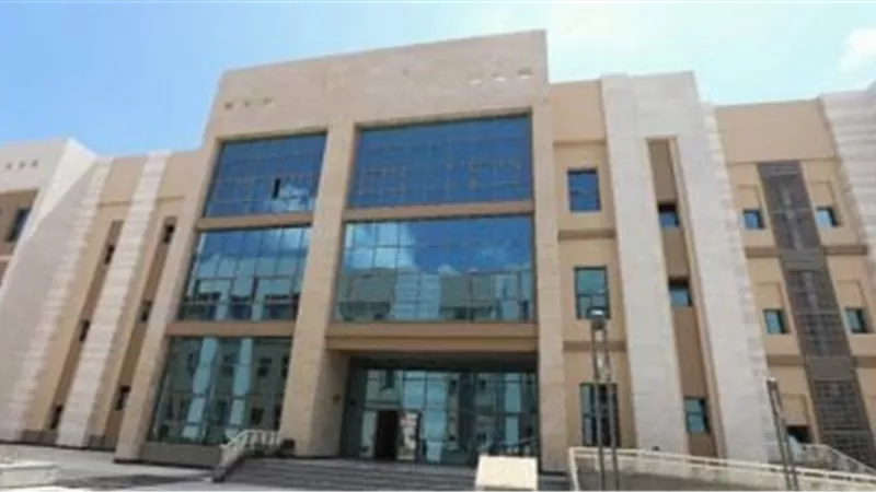  حملة مكبرة بالعلمين الجديدة تسهم في تنفيذ 23 قرار إزالة