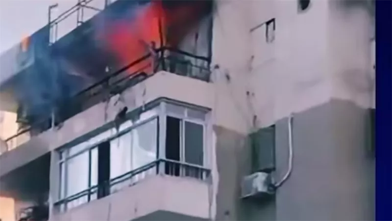 نشوب حريق في شقة بالطابق الرابع دون خسائر بشرية بسوهاج 