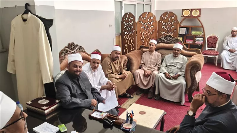 مدير مديرية أوقاف الإسكندرية يعقد اجتماعات متتالية لمتابعة سير العمل