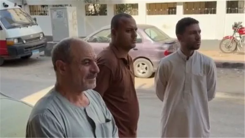 «سرقوا التوك توك وضربوه».. تفاصيل مقتل سائق توك توك وسرقة مركبته في الدقهلية