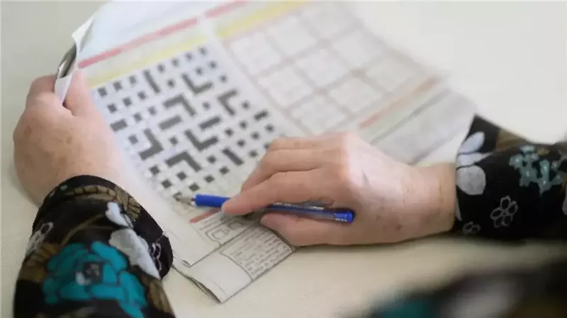 هل ألعاب تنشيط الدماغ تحمي من الخرف مع التقدم في العمر؟ 