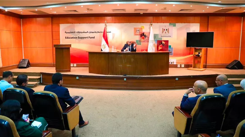 وزير التربية والتعليم يستعرض تفاصيل وآليات تطبيق نظام البكالوريا المصرية