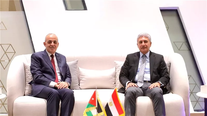 وزير السياحة: مستعدون لتقديم كافة الخبرات الأثرية لبلدنا الشقيق الأردن