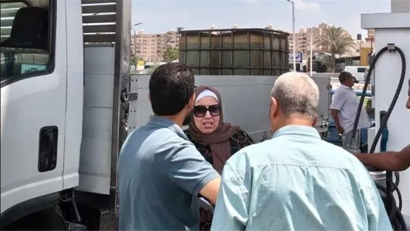 ضبط 1000 لتر سولار مدعم قبل تهريبها إلى السوق السوداء بالإسكندرية