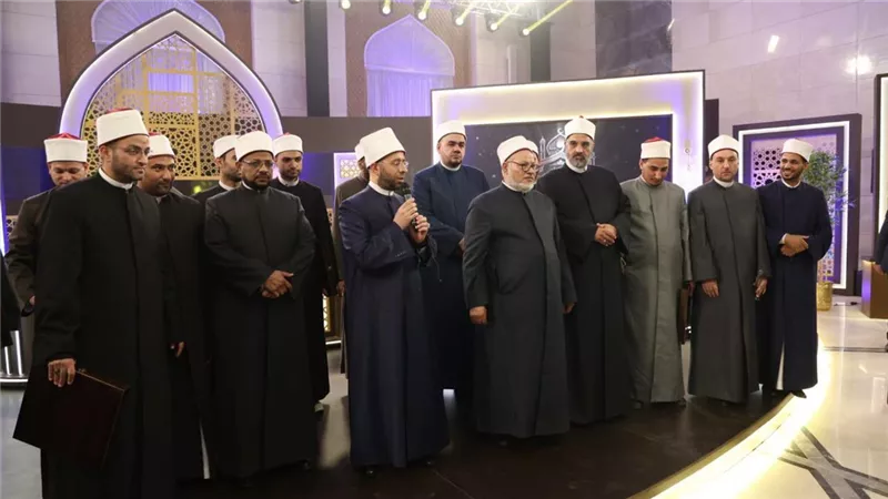 أعلن وزير الأوقاف اهتمام الرئيس السيسي به ورفع مكافاته.. تعرف على دوري النجباء
