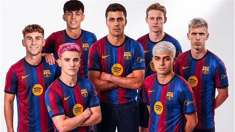 برشلونة يكشف لنيوز رووم تفاصيل تقديم صفقاته الجديدة في كأس خوان جامبر
