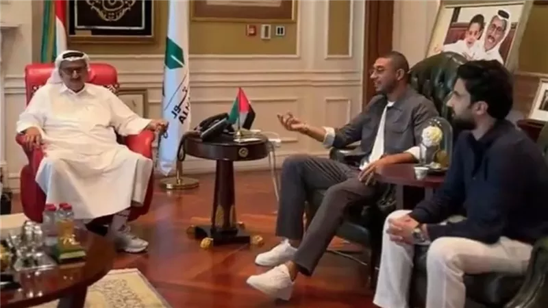 خلف الحبتور يستقبل رامي ربيعة في الإمارات ويوجه له رسالة بعد تألقه مع العين