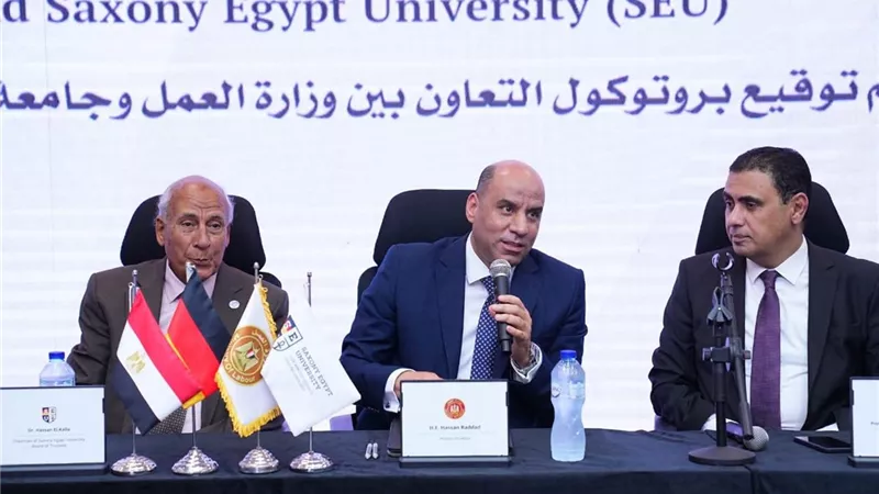 وزير العمل يفتح أبوابًا جديدة أمام الشباب للتأهيل لسوق العمل في الداخل والخارج