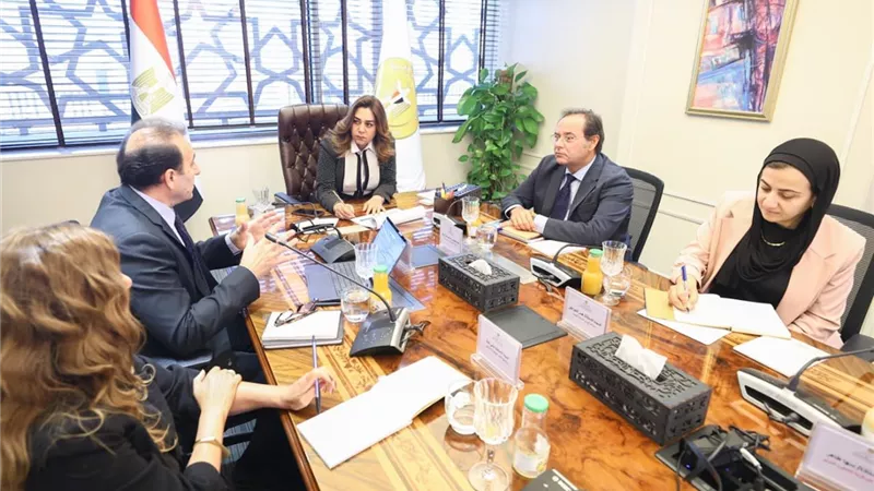 مصر تستعد لإنشاء صندوق لحماية الشعاب المرجانية بالبحر الأحمر