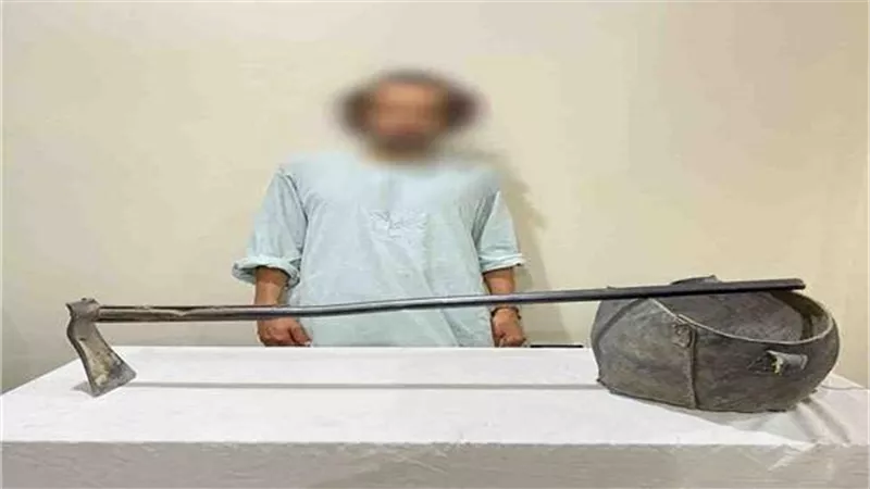 ضبط شخص بتهمة الحفر والتنقيب غير المشروع عن الآثار داخل عقار بقنا