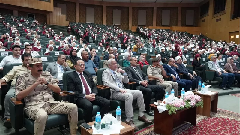 محافظ أسيوط يشهد احتفالية جامعة أسيوط بالمولد النبوي الشريف 