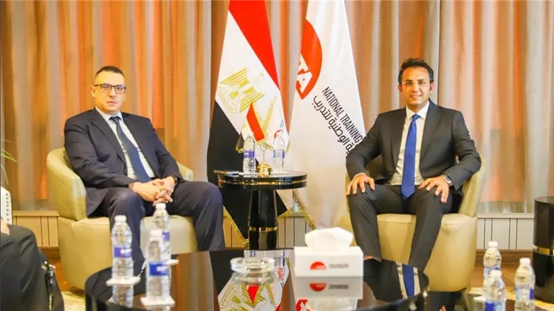 الأكاديمية الوطنية للتدريب تبحث مع هيئة المعارض دعم الكوادر وتطوير الأداء المؤسسي