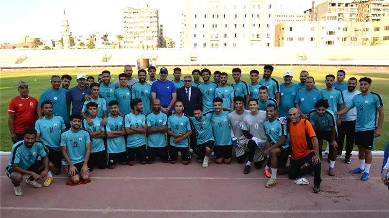 محافظ الدقهلية يتفقد استاد المنصورة ويشهد مران فريق النادي