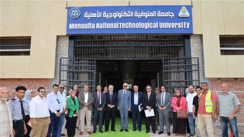 رئيس جامعة المنوفية في جولة تفقدية لمتابعة الاستعدادات لانطلاقة تعليمية جديدة 