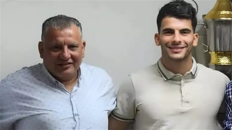 والد زيزو: ابني مرتاح في الأهلي مع عموتة.. واتحاد الكرة مطنشنا