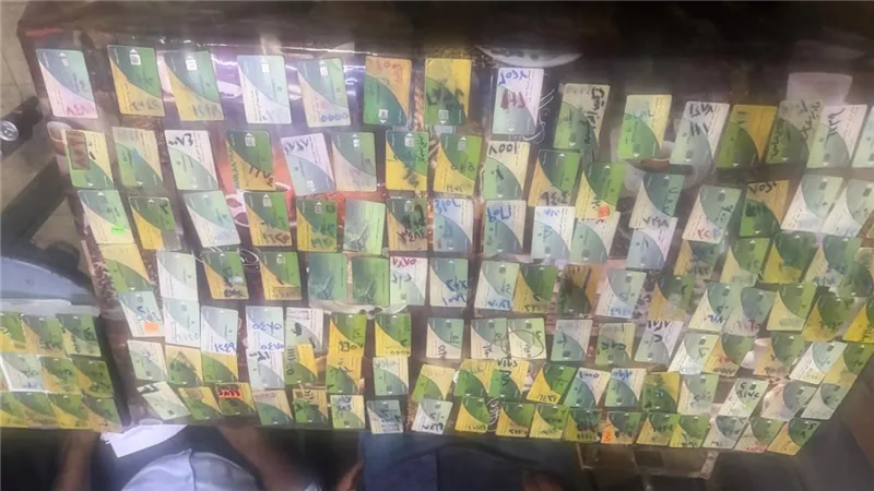 ضربة تموينية موجعة بقنا.. ضبط 141 بطاقة و30 جوال دقيق مدعم قبل بيعها