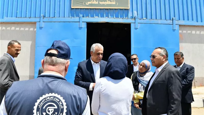 جولة مفاجئة.. 