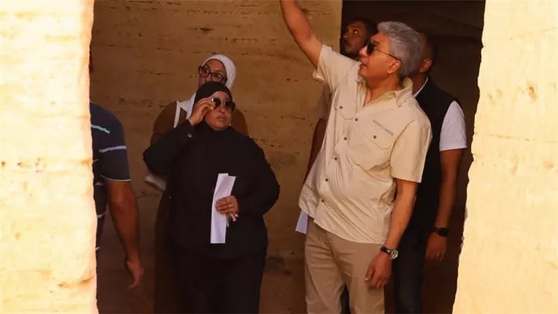 وزير السياحة يتفقد موقع تابوزيريس ماجنا تمهيدًا لتطويره وفتحه للزيارة