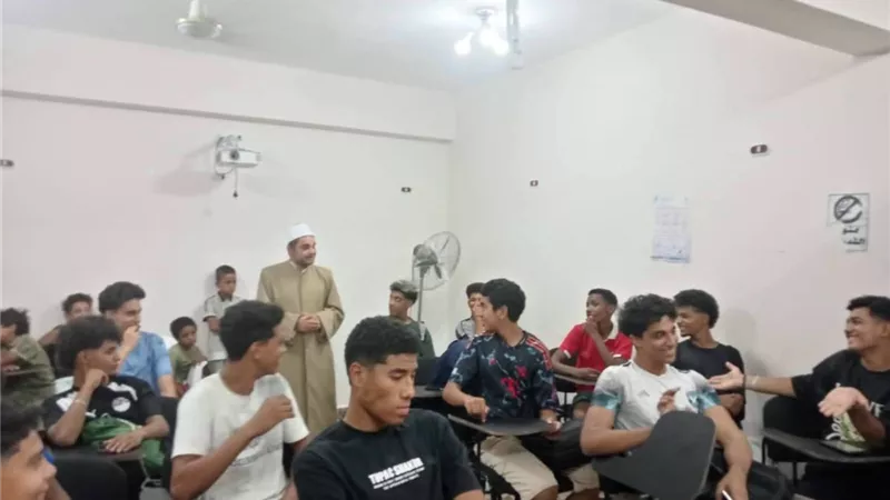 بالتعاون مع أوقاف السويس.. ندوة دينية توعوية بمركز شباب التوفيق لتعزيز الوعي 