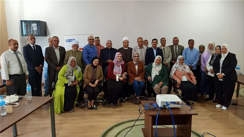 اللجنة التنسيقية لمشروع طريق للمستقبل تستعرض خططها التنموية بقنا لدعم الأطفال 
