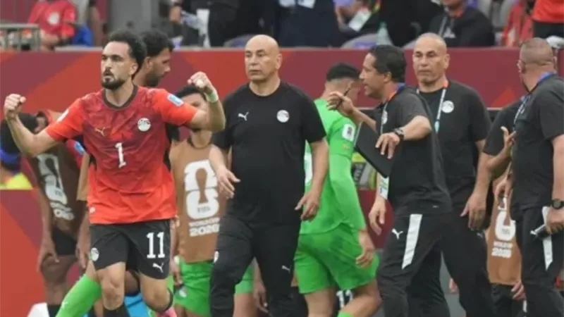 عامر العمايرة: حسام حسن مهدد بالإيقاف مباراتين.. وزيكو 4 مباريات