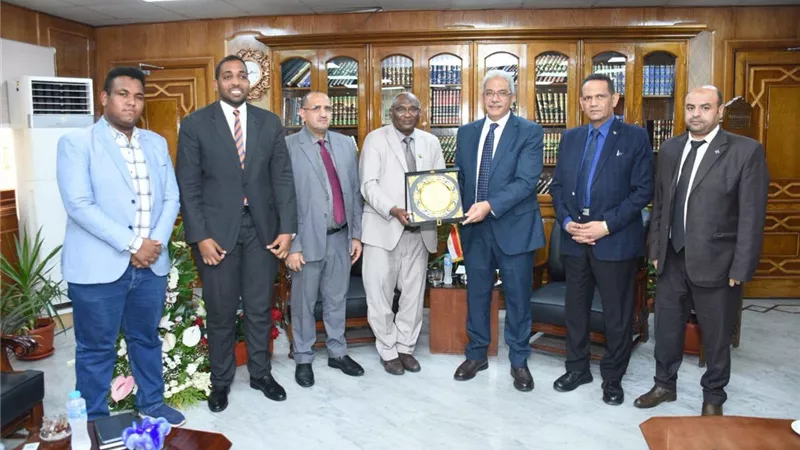 وفد سوداني يزور رئيس جامعة الأزهر لبحث سبل التعاون بين الجانبين