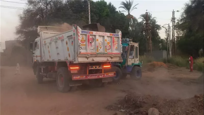 انهيار  جزئي لمنزل من الطوب اللبن دون وقوع إصابات بشرية بقنا 