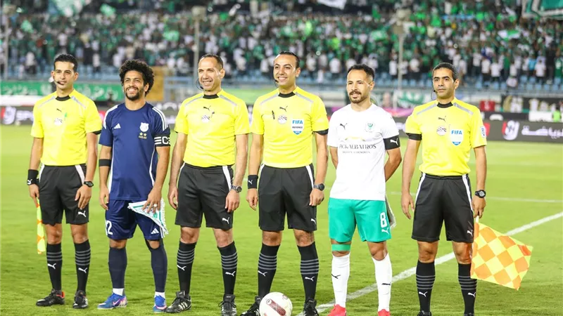 محمد الغازي يدير لقاء المصري وسموحة بالجولة الولى من الدوري المصري