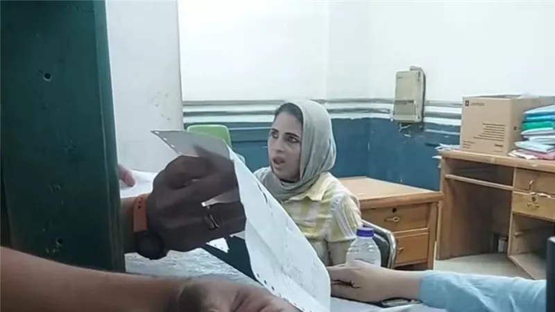 «أهان كرامتي».. اول تعليق من موظفة التأمينات بعد الفيديو المتداول 