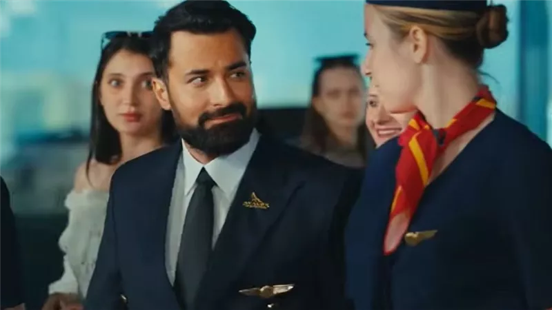 تفاصيل فيلم ريد فلاج بطولة أحمد حاتم بعد طرح إعلانه الأول
