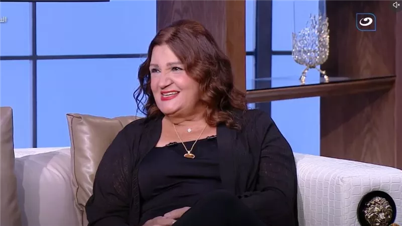 بنت قالتله حط اسمك على «ضوافري».. ميمي جمال تكشف سبب انفصالها عن حسن مصطفى