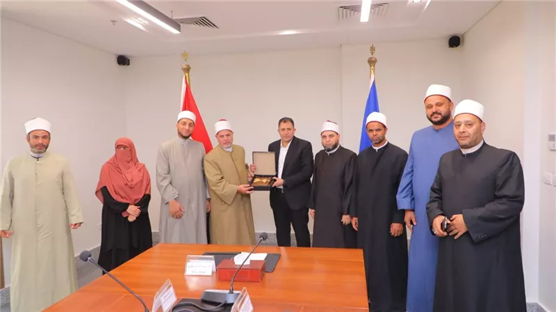 محافظ دمياط يستقبل قافلة الأزهر الدعوية.. تعرف على برنامج الفعاليات وموعدها