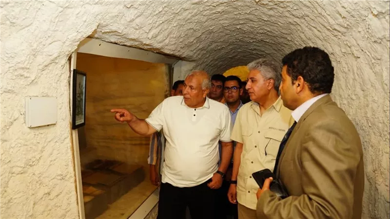 وزير السياحة والآثار: يجب الارتقاء بخدمات متحف كهف روميل في مطروح