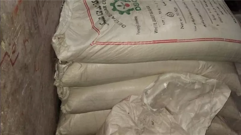 «9.5 طن سكر وأرز».. ضبط مصنع لتعبئة المواد الغذائية بساحل سليم في أسيوط