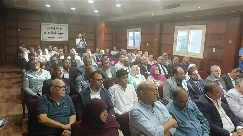 مؤتمر اقتصادي بدمياط بحضور وزير الصناعة والمحافظ ورئيس الغرفة التجارية
