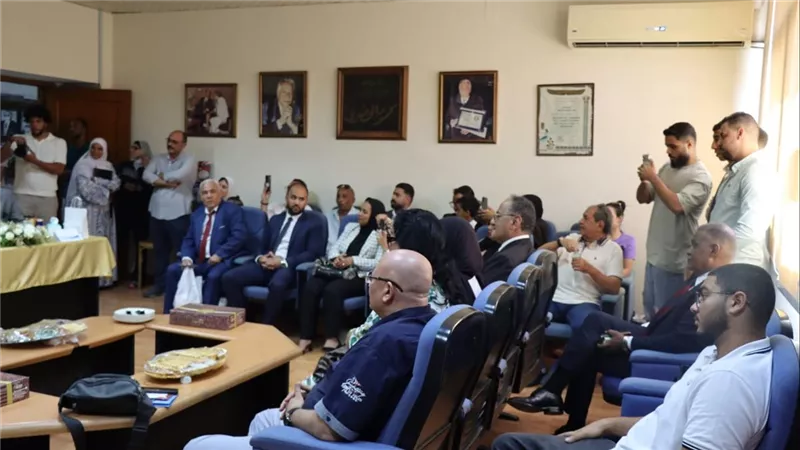 الليزر المائي لإزالة ضروس العقل المدفونة.. تفاصيل رسالة ماجستير بطب أسنان الإسكندرية