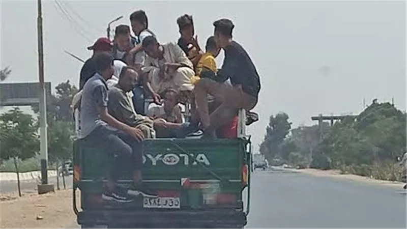 بعد تكرار الحوادث.. مقترح برلماني لمنع نقل الركاب بـ سيارات 