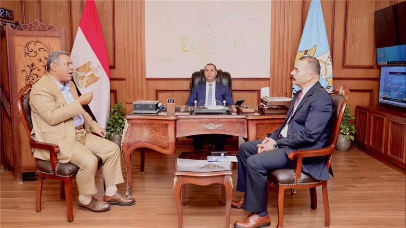  نائب محافظ كفر الشيخ يناقش إجراءات تطبيق تكنولوجيا ترشيد استهلاك المياه