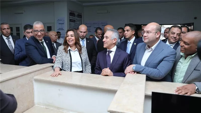 وزيرا العدل والتنمية المحلية يشهدان تشغيل فرع توثيق «الودي» بالصف