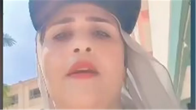 «ضربوني وشتموني».. ولية أمر تتهم مسؤولي تعليم غرب شبرا الخيمة بالاعتداء عليها بسبب نقل بنتها