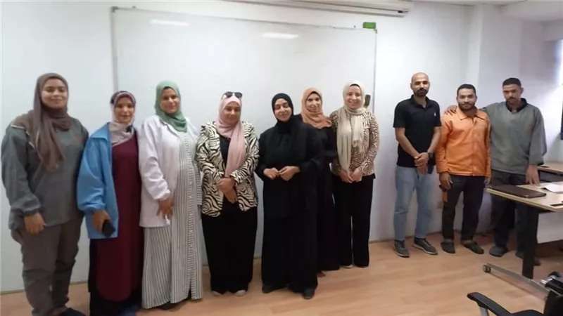 مديرية العمل بالإسماعيلية توضح حقوق المرأة العاملة وأحكام تشغيل النساء