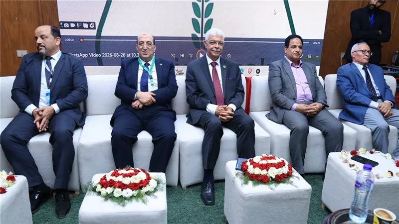رئيس جامعة المنوفية يفتتح المؤتمر العلمي الثاني لكلية طب الأسنان