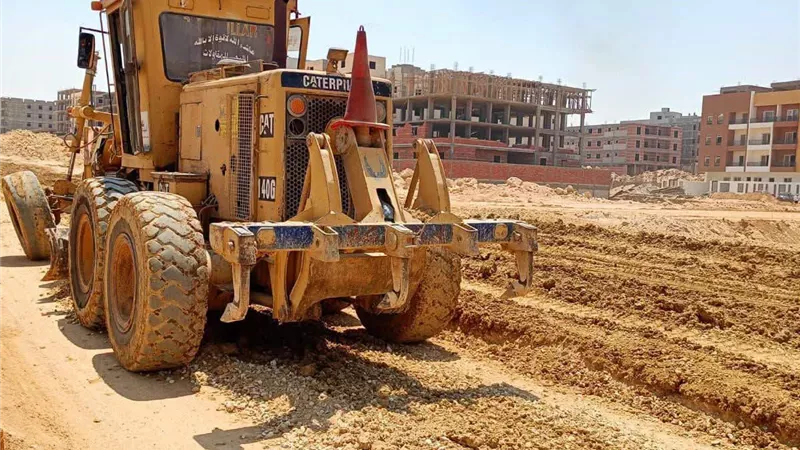 استمرار أعمال تطوير وتنفيذ مشروعات المرافق والطرق ورفع الكفاءة