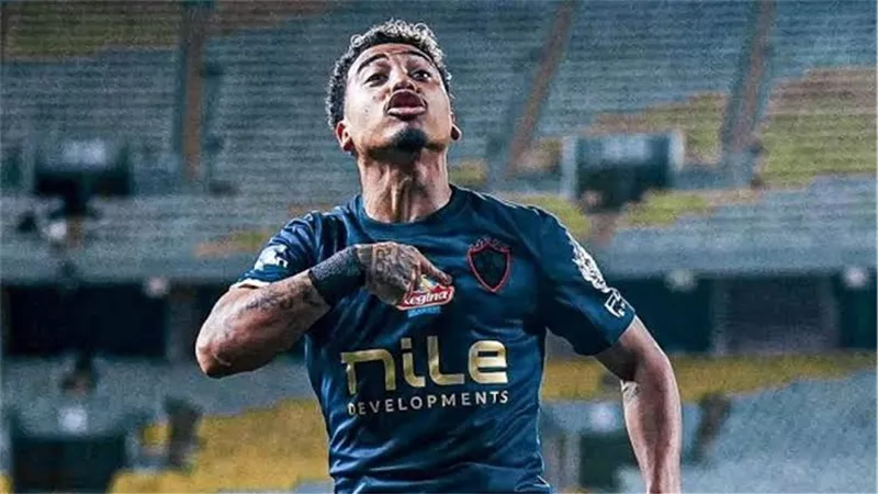 مدير إعلام الزمالك يكشف تطورات ملف بيزيرا.. غرامة 100 ألف دولار وشروط الرحيل