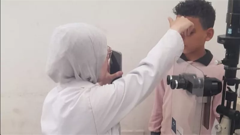 ألف مواطن يستفيدون من خدمات قافلة جامعة الأزهر الطبية بمنطقة النهضة